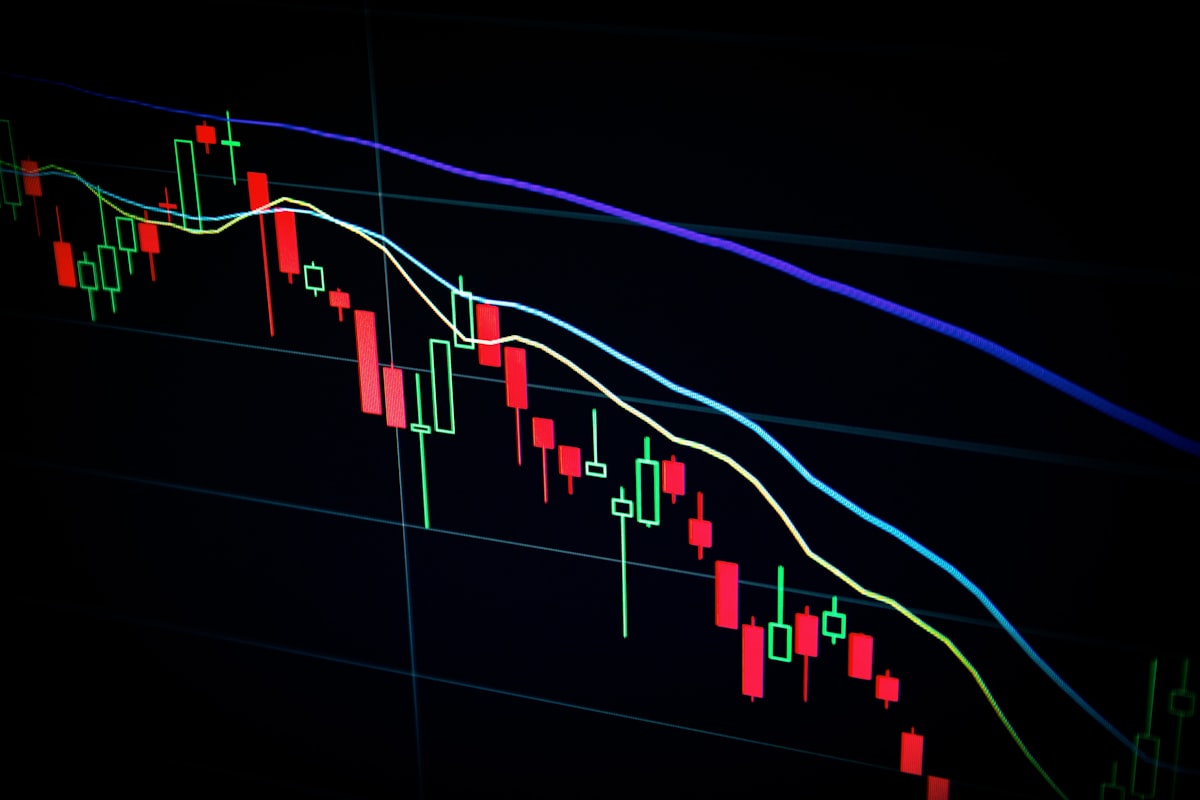 أسواق الذهب تسجل مستويات قياسية تاريخية مع تزايد الطلب الاستثماري للبنوك المركزية