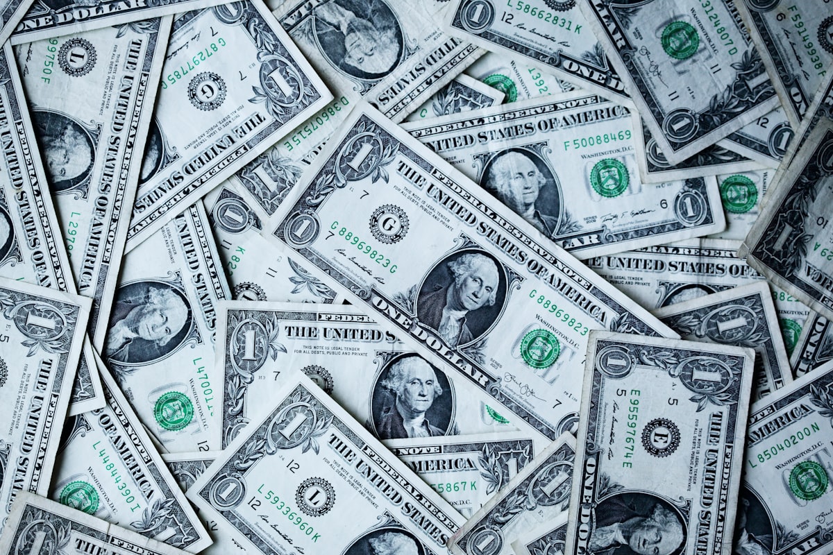 الجزائر تبرم عقود تنقيب ضخمة عن الغاز والنفط بالشراكة مع كبريات الشركات العالمية